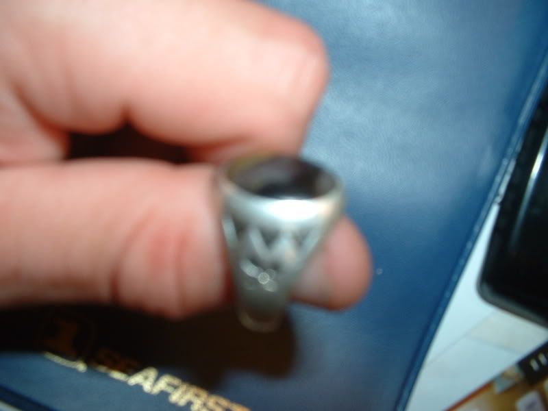 SidepicofSterlingring.jpg