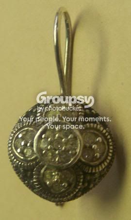 Earring081609925withdiamondchips-1.jpg