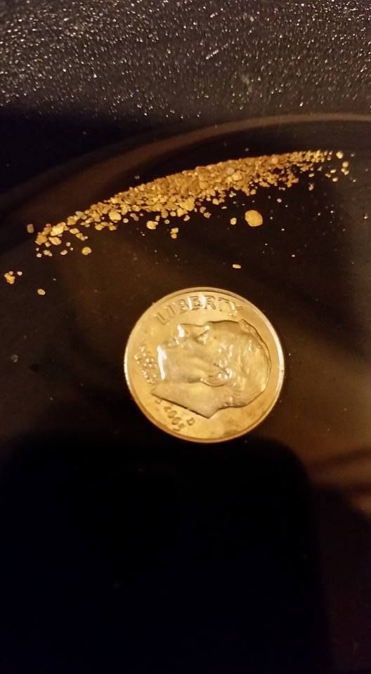 Jan4gold_zpsampcxyxe.jpg