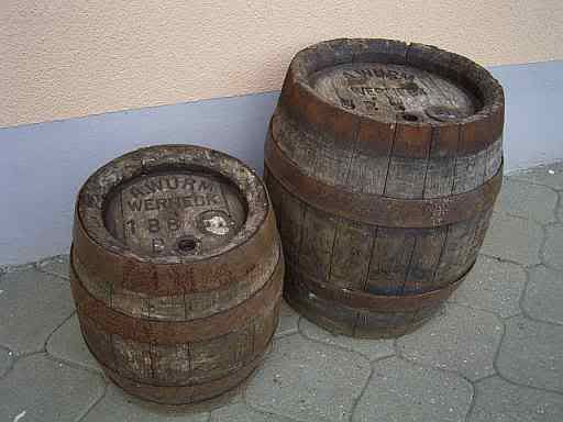 WoodKegsS.jpg