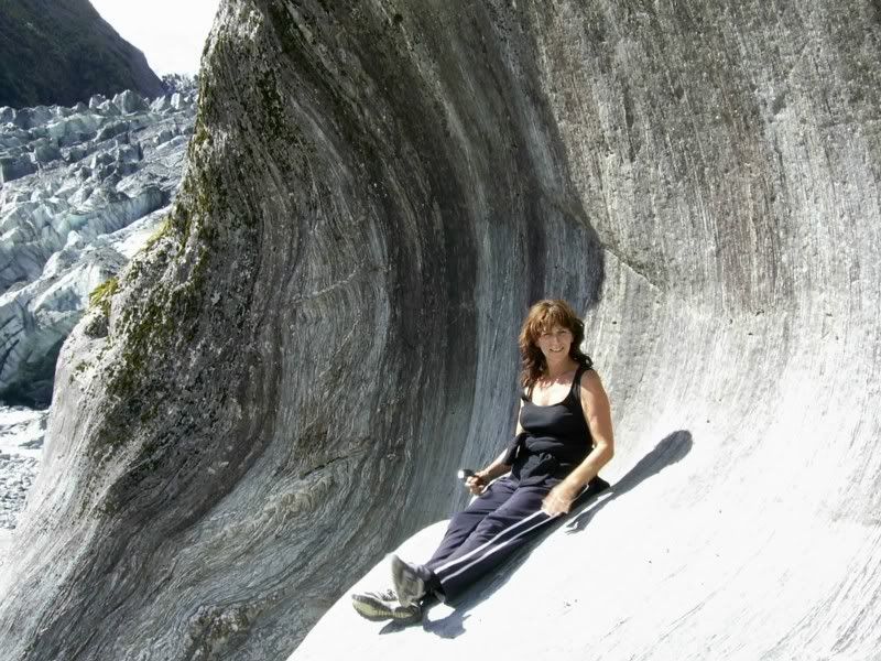 Glaciersmoothrock.jpg