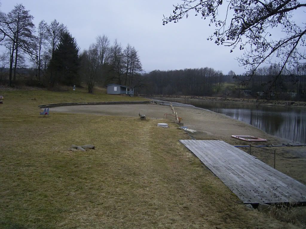 ThumLake.jpg
