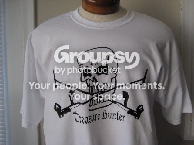bitingskullshirt001.jpg
