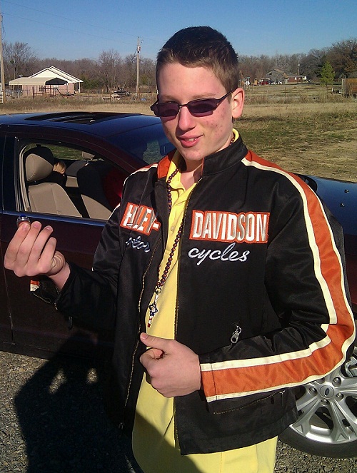 n9cKS.jpg