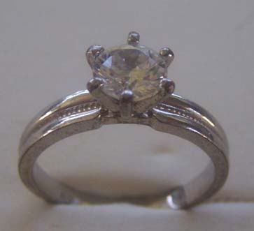 Ring122809engagementCZ.jpg