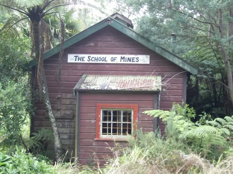 Schoolofmines.jpg