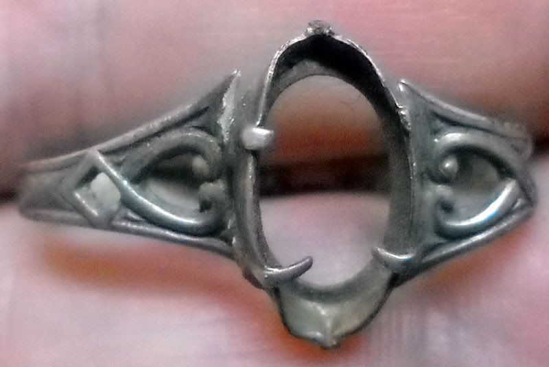 4212011_SterlingRing.jpg