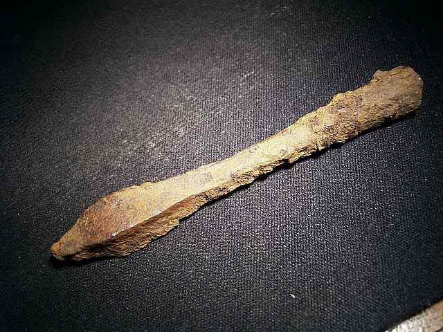 12Apr11Bolt1.jpg